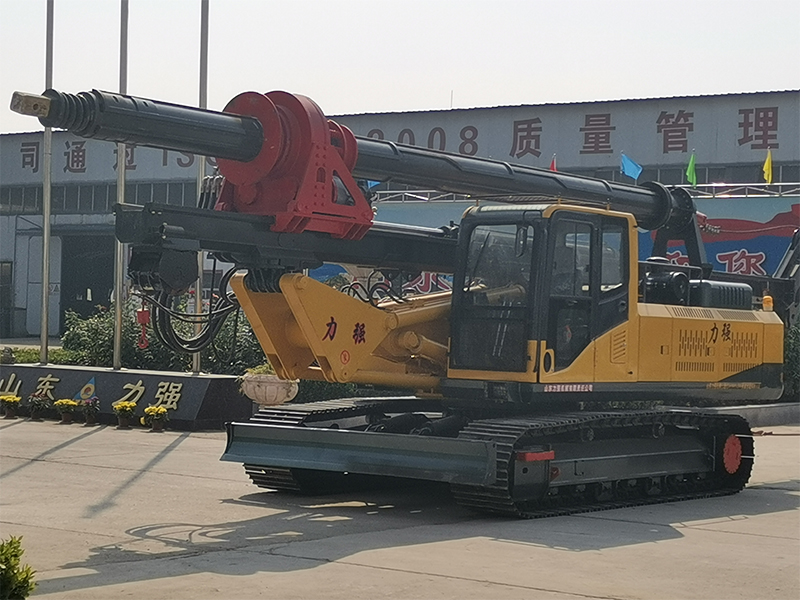 LQR120鎖桿旋挖機